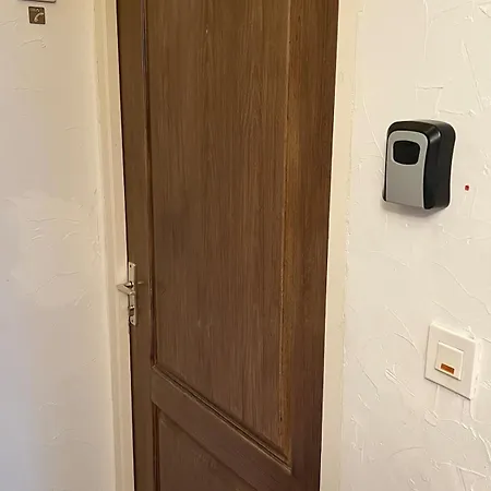 The Chateau Apartment *